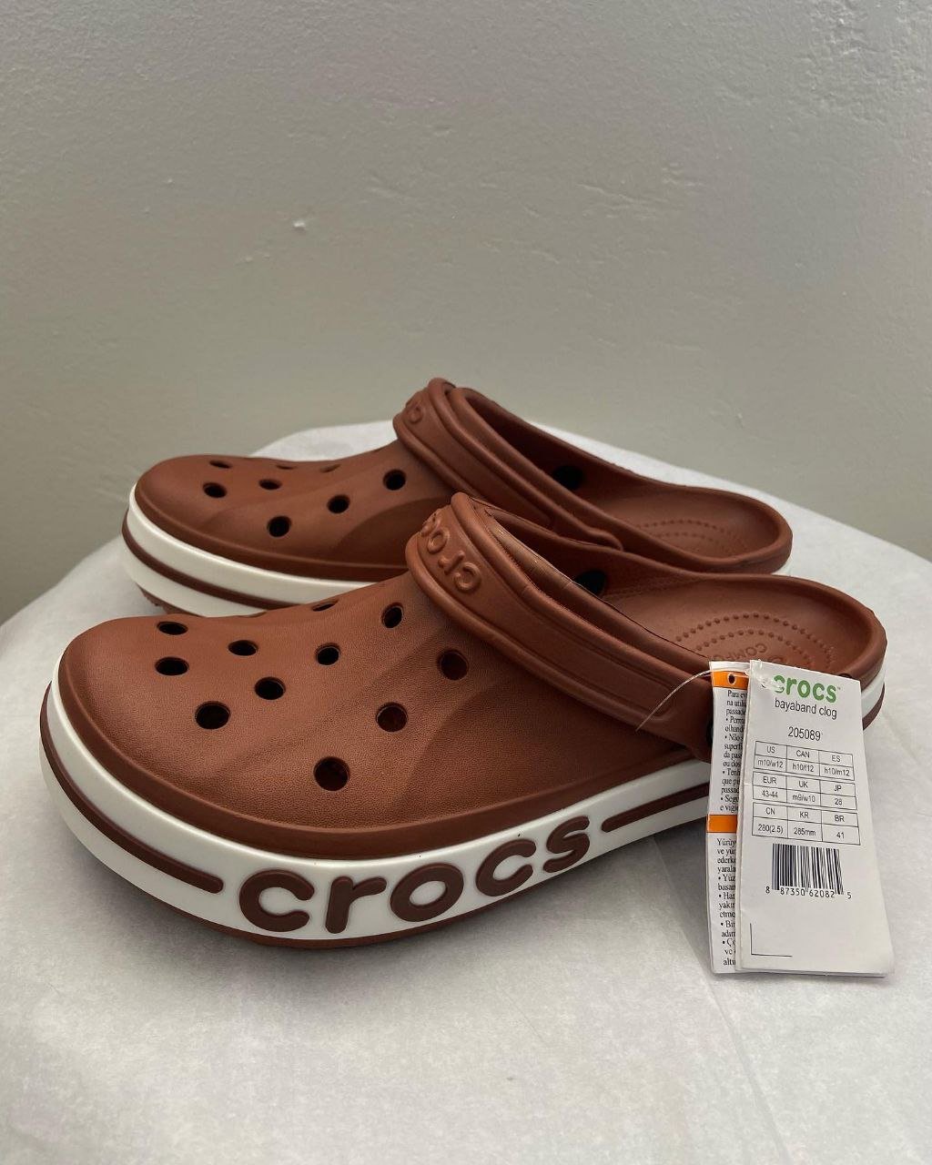 Crocs