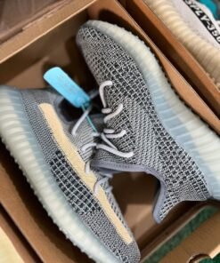 Yeezy Shoes Pallet
