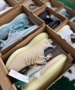 Yeezy Shoes Pallet