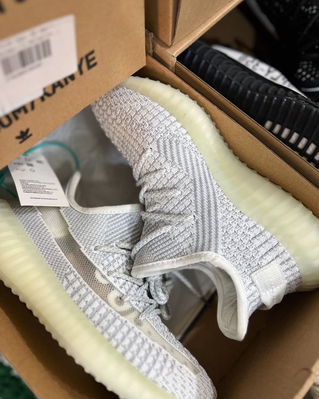 Yeezy Shoes Pallet