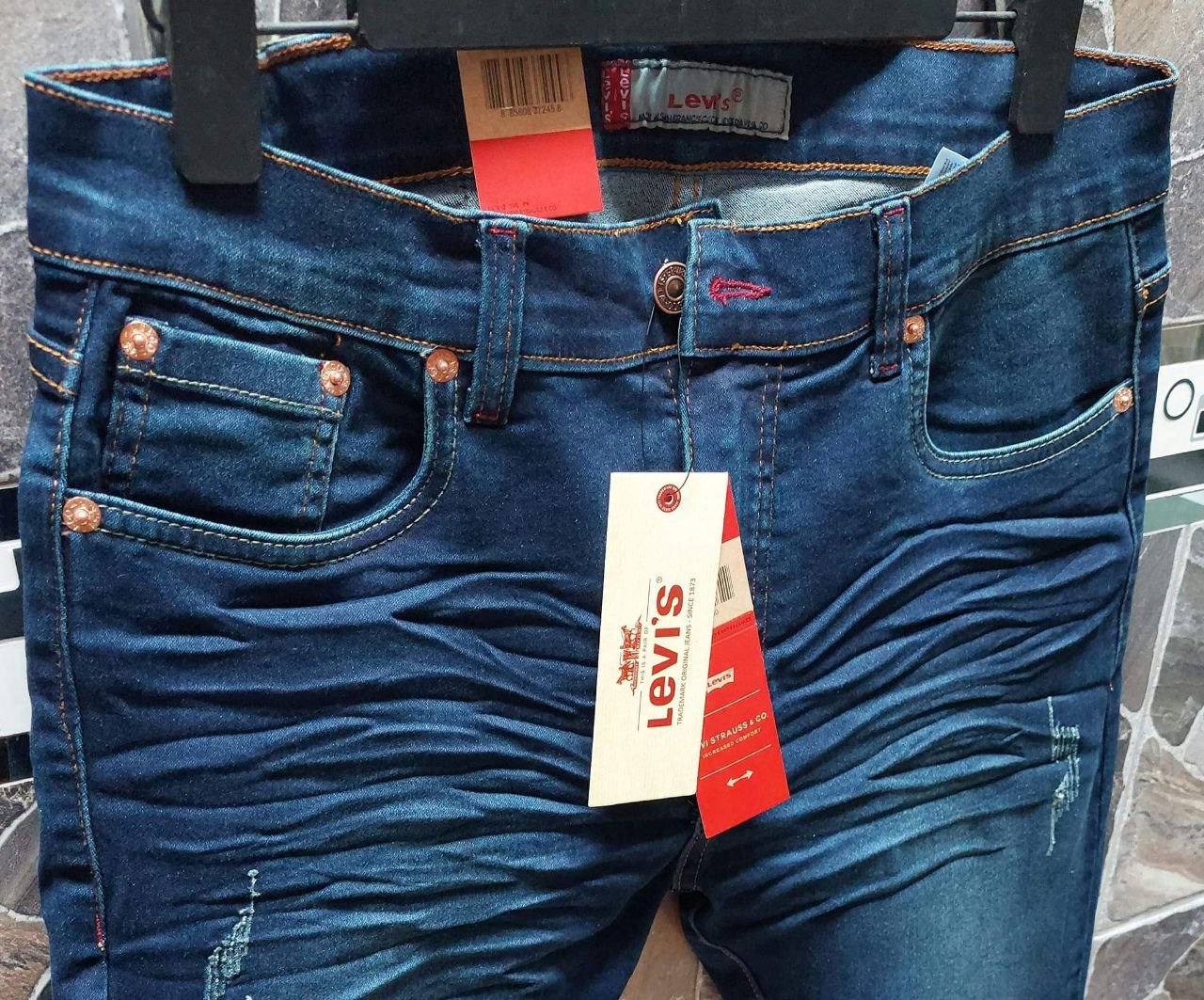 levi jeans