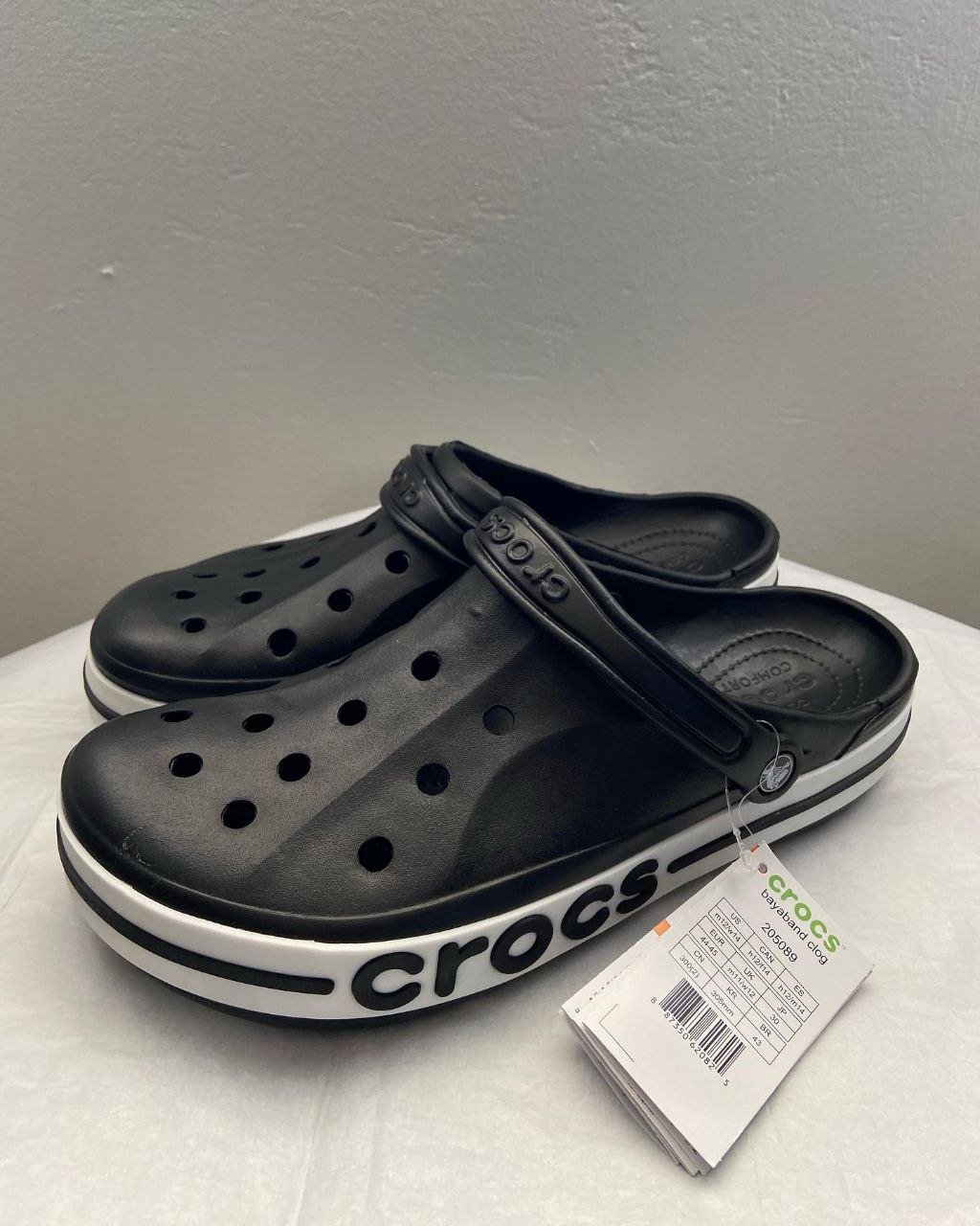 Crocs