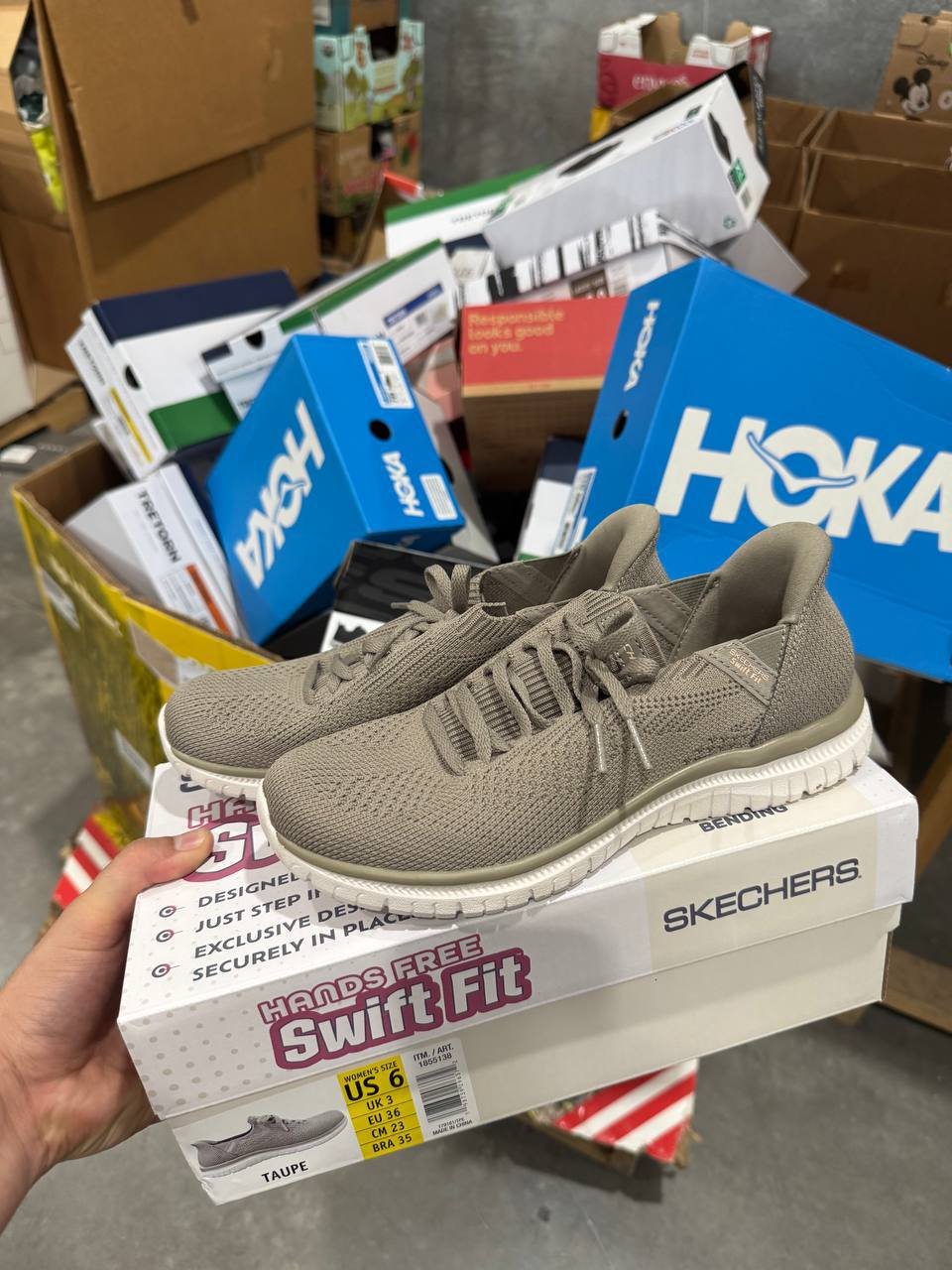 Hoka Sport Shoes Pallets