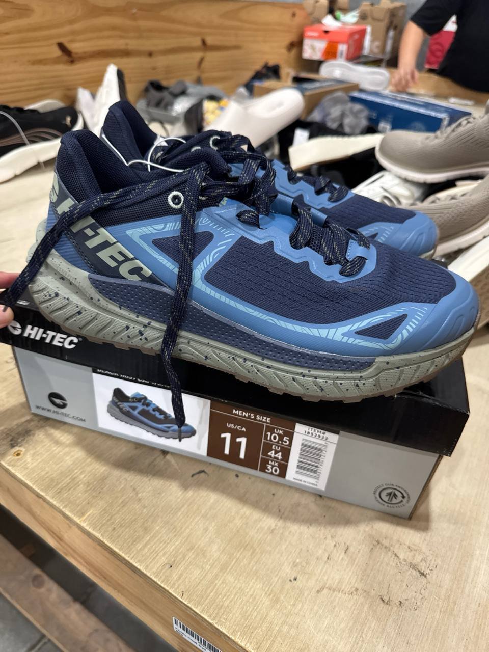 Hoka Sport Shoes Pallets